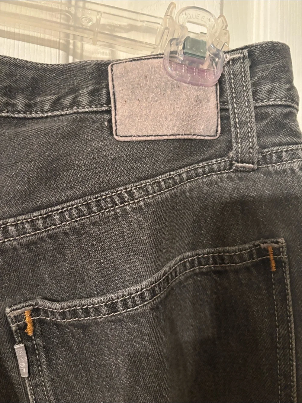 Vintage Silvertab Baggy Stonewashed Black Jeans w/2 Errors -SIZE 30-34-Good Cond